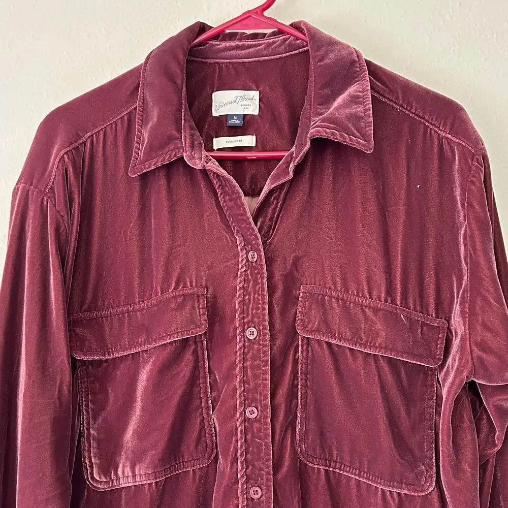 Universal Thread pink Velvet Oversized Button Up Shirt M - Picture 4 of 10